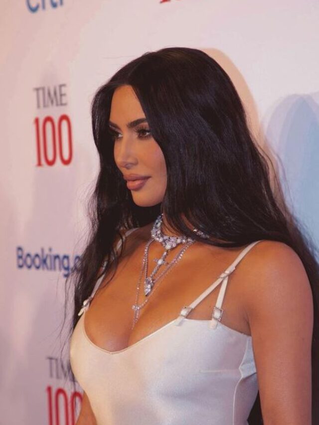 Kim Kardashian 4