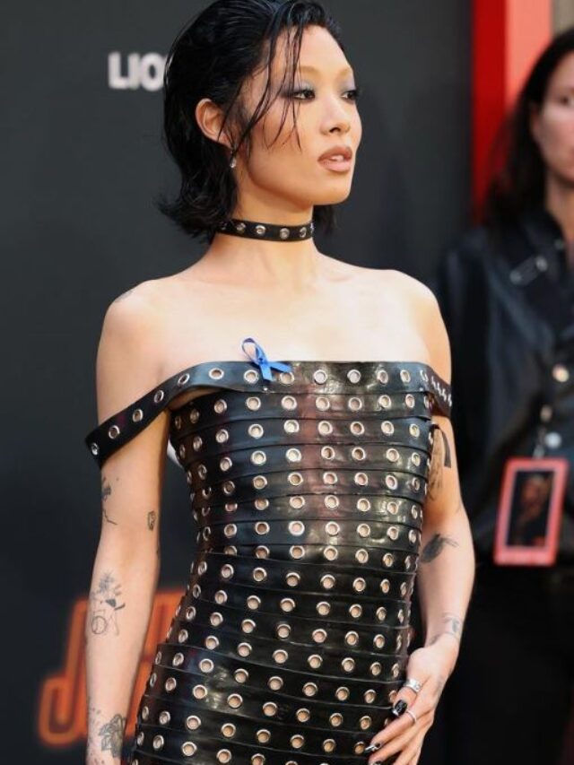 RINA SAWAYAMA