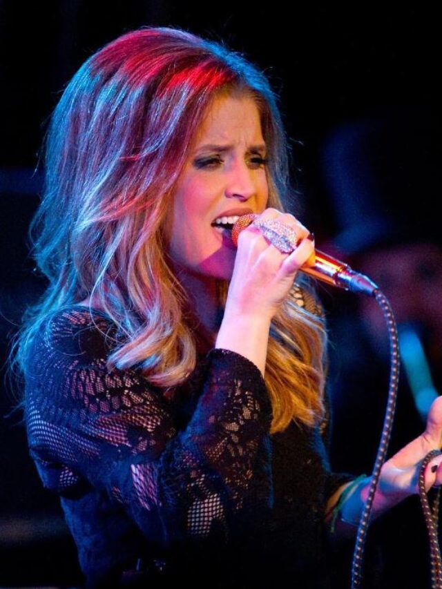 Lisa Marie Presley 4